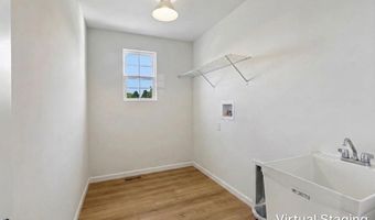 8 Liam Ct, Algonquin, IL 60102
