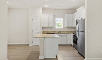 418 Ivy Bank Dr, Angier, NC 27501