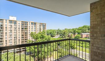 4500 S FOUR MILE RUN Dr 807, Arlington, VA 22204