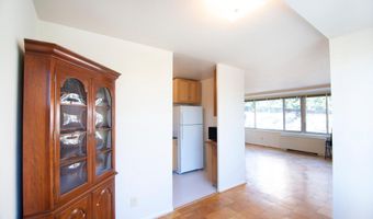 1210 N TAFT St 201, Arlington, VA 22201