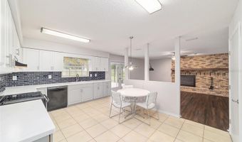 10904 NE 41ST Ter, Anthony, FL 32617