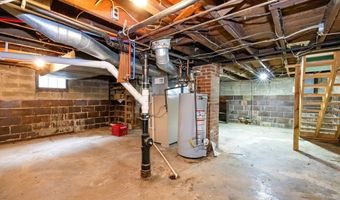 310 Sharp St, Ashland, OH 44805