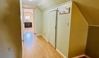 34 W 41ST St 2, Bayonne, NJ 07002