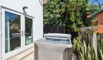 6512 Surfside Ln, Carlsbad, CA 92011