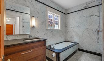 1925 IRVING Ave, Astoria, OR 97103