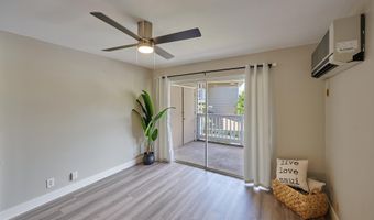 56 Kunihi Ln 323, Kahului, HI 96732