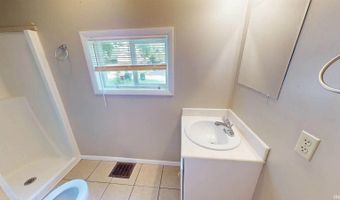 800-802 W North St, Muncie, IN 47305