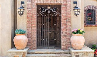 1880 N El Camino Real 48-49, San Clemente, CA 92672