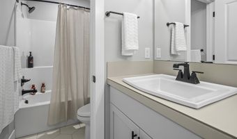 12435 SW SILVERTIP St, Beaverton, OR 97007