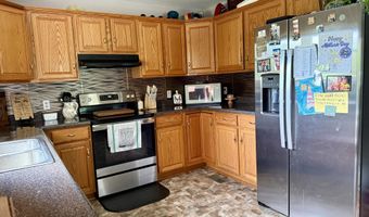 260 Putter Ln, Beattyville, KY 41311