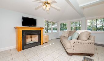 117 Middle Rd, Acton, ME 04001