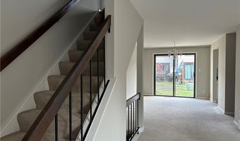 304 Charlesgate Cir, Amherst, NY 14051