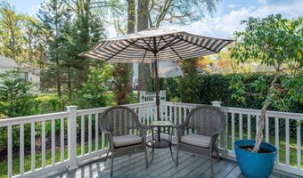 133 Maplewood Ave, Atlantic Highlands, NJ 07716