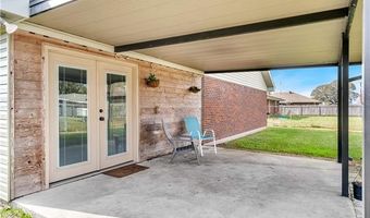 111 NU St, Belle Chasse, LA 70037