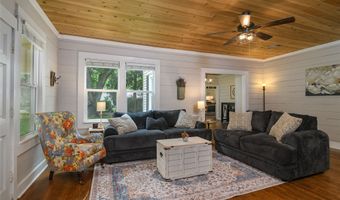 208 Louisiana St, Belcher, LA 71004