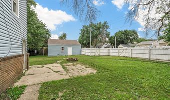 1302 8th Ave NW, Austin, MN 55912