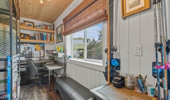102 9th St, Belgrade, MT 59714