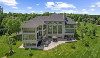 5636 Meadow Ln, Ann Arbor, MI 48105
