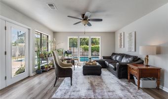 1902 SE Lawrence St, Bentonville, AR 72712