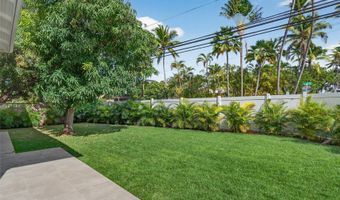 125 N Kalaheo Ave, Kailua, HI 96734