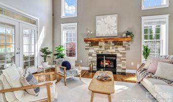 213 Nut Hatch Loop, Arden, NC 28704