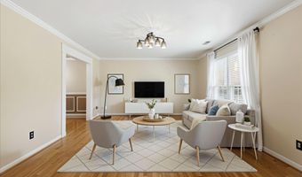 4003 KLOMAN St, Annandale, VA 22003