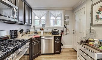 15 Ronan St 3, Boston, MA 02125