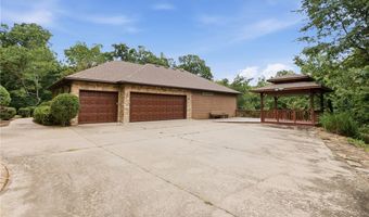 6 Grimsay Dr, Bella Vista, AR 72715