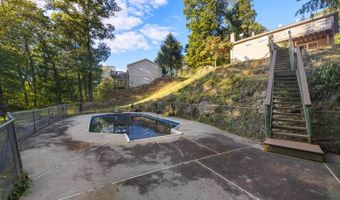 71 Panorama Dr, Alloway, NJ 07461