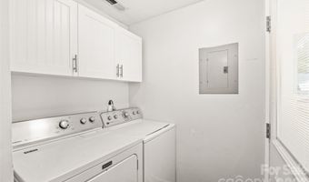 1562 Pecan Ave, Charlotte, NC 28205