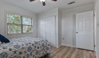 1308 Peninsular Cir, Alligator Point, FL 32346