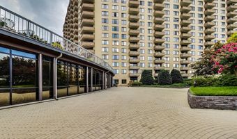 5225 POOKS HILL Rd 1717N, Bethesda, MD 20814