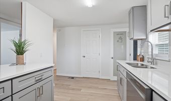 3240 Happy Meadows Dr, Alvarado, TX 76009
