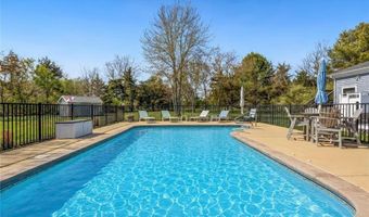 91 Charlestown Beach Rd, Charlestown, RI 02813