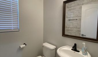 4909 E COLONIAL Dr, Chandler, AZ 85249