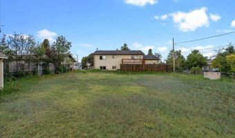 6921 POULOS Dr, Cheyenne, WY 82009