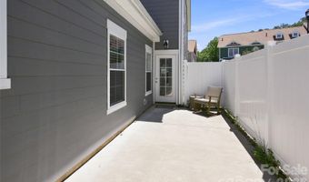26 Walnut Springs Dr, Asheville, NC 28804