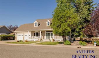 813 35th St, Cody, WY 82414