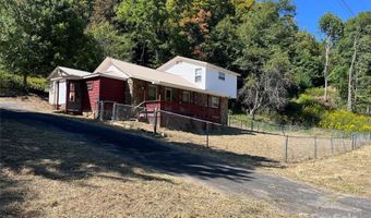 5259 NC 261 Hwy, Bakersville, NC 28705