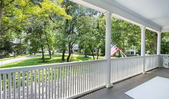 17 Mount Grace, Beaufort, SC 29906