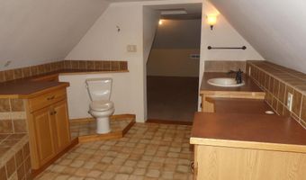 810 2nd St, Asotin, WA 99402