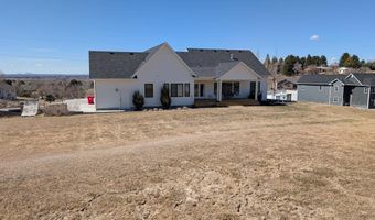 5440 E Rio Seco Dr, Ammon, ID 83406