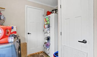 1215 Shores Rd, Alford, FL 32420