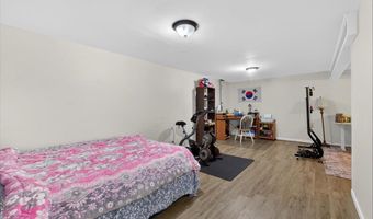 1707 Muny Vista Dr, Alton, IL 62002