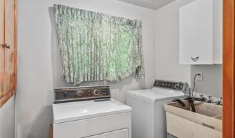 318 Penn Ave, Aliquippa, PA 15001