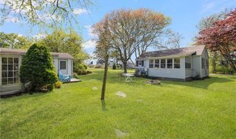 44 Kilburn St, Charlestown, RI 02813