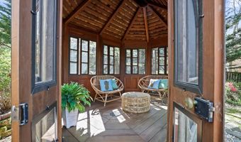 3808 WINTERSET Dr, Annandale, VA 22003