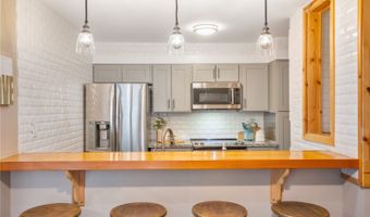 333 Aoloa St 204, Kailua, HI 96734