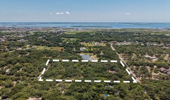 960 W RHODES Ave, Aransas Pass, TX 78336
