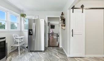 6049 E Mineral Koleen Rd, Bloomfield, IN 47424